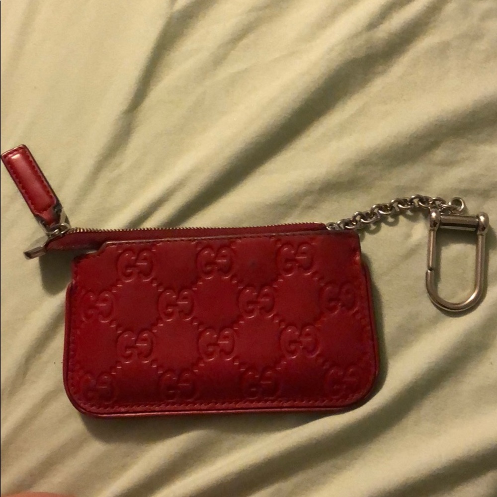 Gucci key chain wallet with box and dust bag